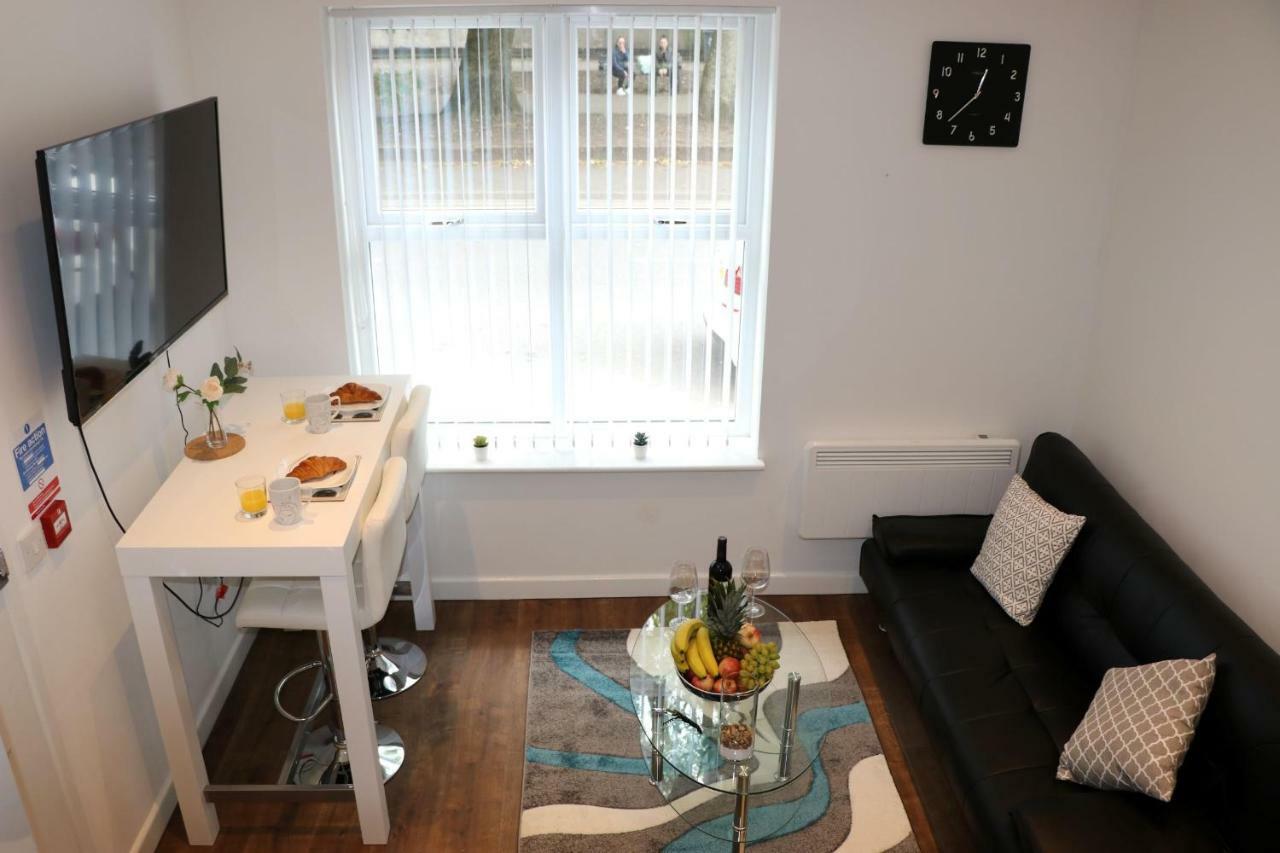 Modern Newgate Apartments - Convenient Location, Close To All Local Amenities Stoke-on-Trent ภายนอก รูปภาพ
